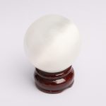 selenite-ball-1