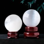 selenite-ball-7
