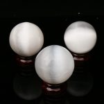 selenite-ball-8